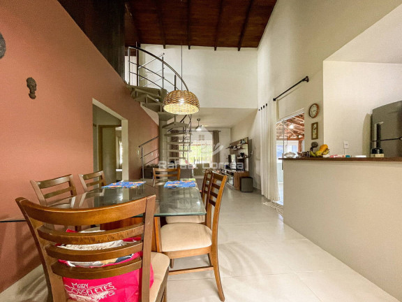 Imagem Casa com 3 Quartos à Venda, 403 m² em Salinas - Balneário Barra Do Sul Imagem Casa com 3 Quartos à Venda, 403 m² em Salinas - Balneário Barra Do Sul
