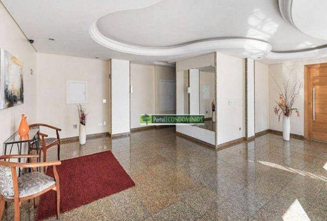 Imagem Apartamento com 3 Quartos à Venda, 80 m² em Cabral - Curitiba