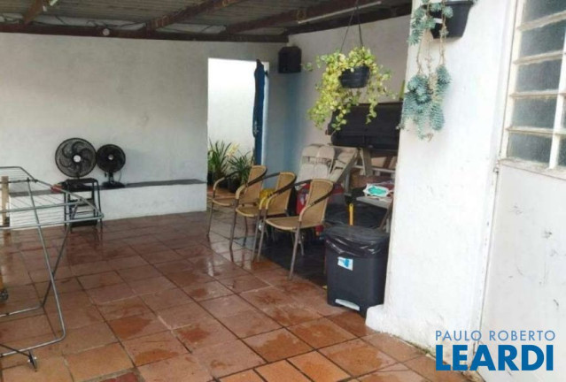 Imagem Casa com 2 Quartos à Venda, 400 m² em Santa Maria - Santo André Imagem Casa com 2 Quartos à Venda, 400 m² em Santa Maria - Santo André