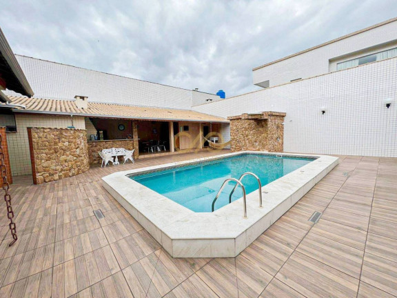 Imagem Casa com 5 Quartos à Venda, 720 m² em Canto Do Forte - Praia Grande Imagem Casa com 5 Quartos à Venda, 720 m² em Canto Do Forte - Praia Grande