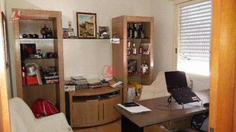 Imagem Apartamento com 3 Quartos à Venda, 88 m² em Santa Cecília - Porto Alegre Imagem Apartamento com 3 Quartos à Venda, 88 m² em Santa Cecília - Porto Alegre