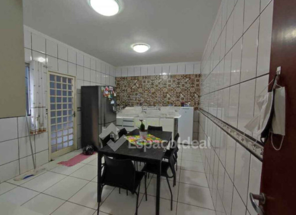Imagem Casa com 4 Quartos à Venda, 134 m² em Jardim Europa - Lençóis Paulista Imagem Casa com 4 Quartos à Venda, 134 m² em Jardim Europa - Lençóis Paulista