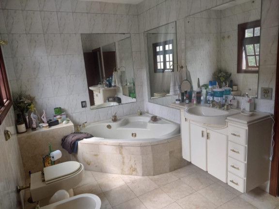 Imagem Casa com 3 Quartos à Venda, 700 m² em Salsalito - Mairiporã Imagem Casa com 3 Quartos à Venda, 700 m² em Salsalito - Mairiporã
