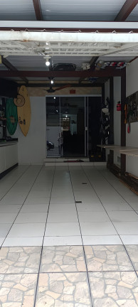 Imagem Sobrado com 2 Quartos à Venda, 140 m² em Santa Regina - Camboriú Imagem Sobrado com 2 Quartos à Venda, 140 m² em Santa Regina - Camboriú