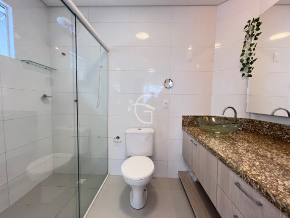 Imagem Imóvel com 2 Quartos à Venda, 129 m² em Costa E Silva - Joinville Imagem Imóvel com 2 Quartos à Venda, 129 m² em Costa E Silva - Joinville