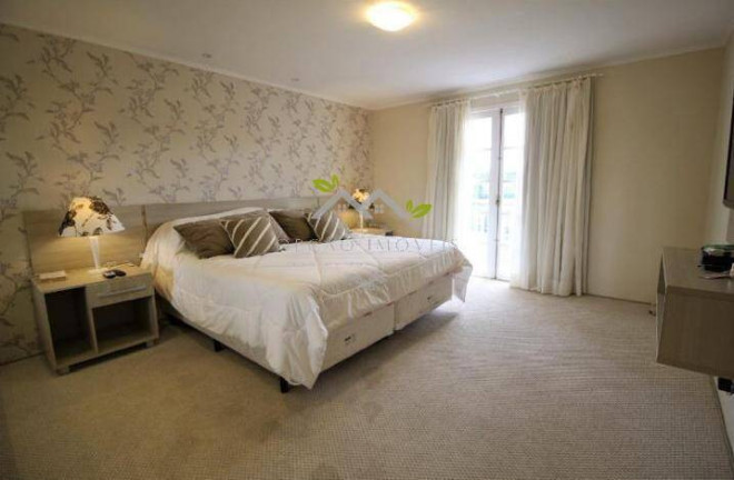 Imagem Casa com 3 Quartos à Venda, 270 m² em Vila Telma - Campos Do Jordão Imagem Casa com 3 Quartos à Venda, 270 m² em Vila Telma - Campos Do Jordão