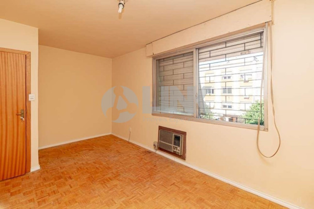 Imagem Apartamento com 2 Quartos à Venda, 78 m² em Santana - Porto Alegre