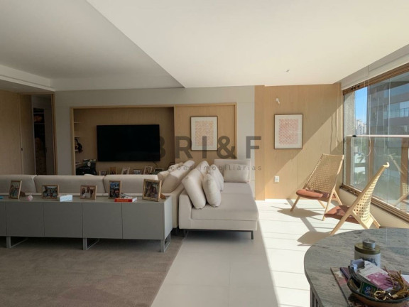 Imagem Apartamento com 3 Quartos à Venda, 145 m² em Brooklin - São Paulo Imagem Apartamento com 3 Quartos à Venda, 145 m² em Brooklin - São Paulo