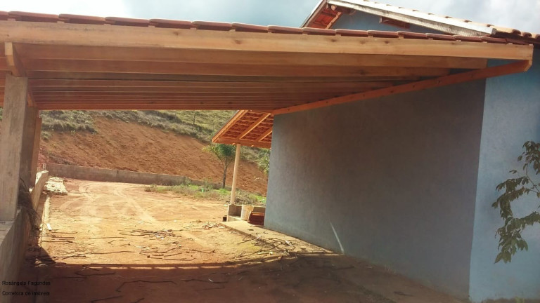 Imagem Imóvel com 2 Quartos à Venda, 90 m² em Zona Rural - Caldas Imagem Imóvel com 2 Quartos à Venda, 90 m² em Zona Rural - Caldas