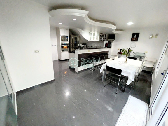 Imagem Casa com 4 Quartos à Venda, 260 m² em Jardim Virginia Bianca - São Paulo Imagem Casa com 4 Quartos à Venda, 260 m² em Jardim Virginia Bianca - São Paulo
