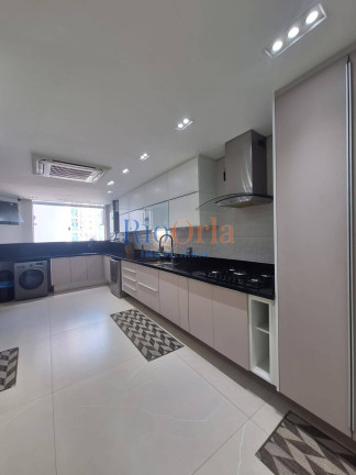 Imagem Apartamento com 4 Quartos à Venda, 300 m² em Barra Da Tijuca - Rio De Janeiro