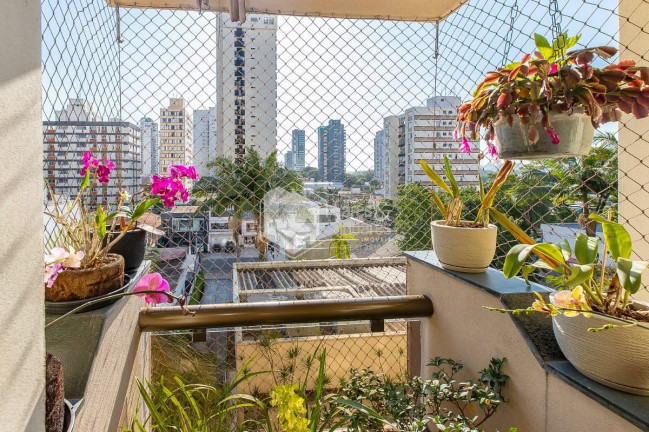 Imagem Apartamento com 4 Quartos à Venda, 200 m² em Moema - São Paulo Imagem Apartamento com 4 Quartos à Venda, 200 m² em Moema - São Paulo