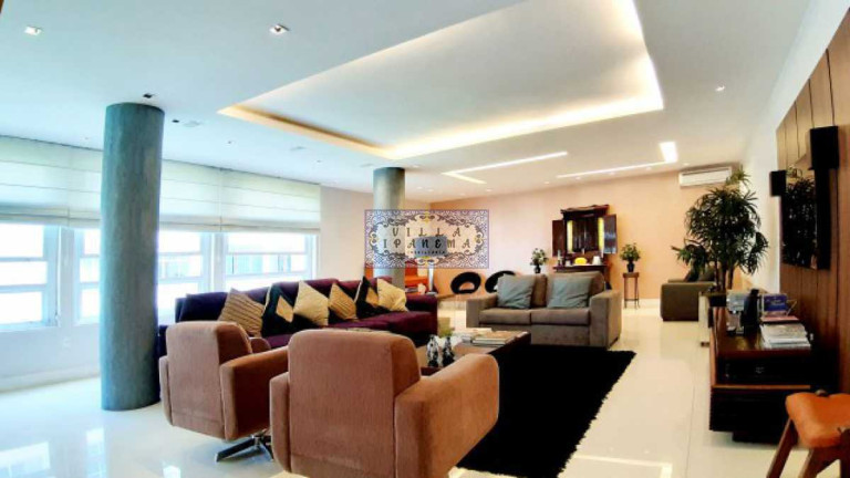 Imagem Apartamento com 7 Quartos à Venda, 360 m² em Copacabana - Rio De Janeiro Imagem Apartamento com 7 Quartos à Venda, 360 m² em Copacabana - Rio De Janeiro