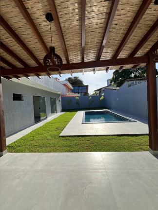 Casa com 3 Quartos à Venda, 200 m² em Village 2 - Porto Seguro