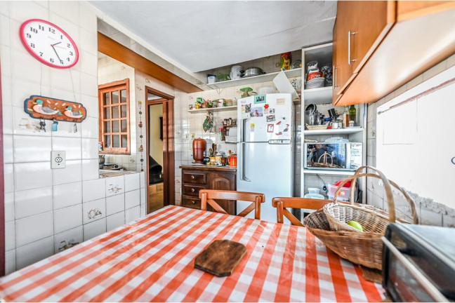 Imagem Casa com 4 Quartos à Venda, 140 m² em Santa Tereza - Porto Alegre Imagem Casa com 4 Quartos à Venda, 140 m² em Santa Tereza - Porto Alegre