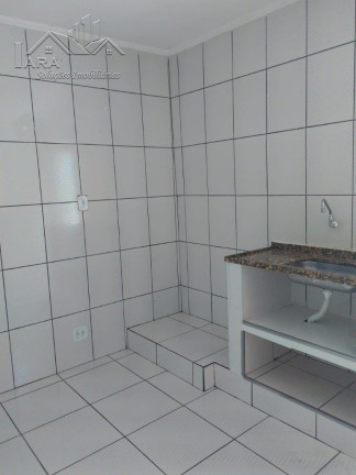 Imagem Casa com 1 Quarto para Alugar, em Artur Alvim - Sao Paulo Imagem Casa com 1 Quarto para Alugar, em Artur Alvim - Sao Paulo