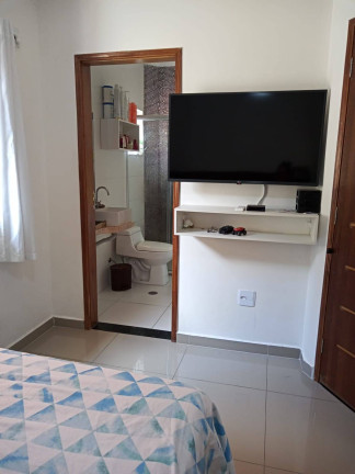 Imagem Casa com 3 Quartos à Venda, em São Paulo Imagem Casa com 3 Quartos à Venda, em São Paulo