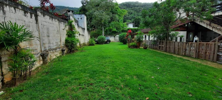 Imagem Casa com 4 Quartos para Alugar, 245 m² em Tabatinga - Caraguatatuba Imagem Casa com 4 Quartos para Alugar, 245 m² em Tabatinga - Caraguatatuba