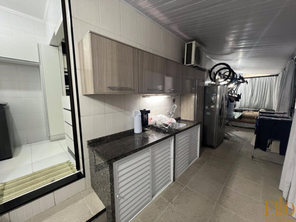 Imagem Apartamento com 3 Quartos à Venda, 126 m² em Meia Praia - Itapema Imagem Apartamento com 3 Quartos à Venda, 126 m² em Meia Praia - Itapema