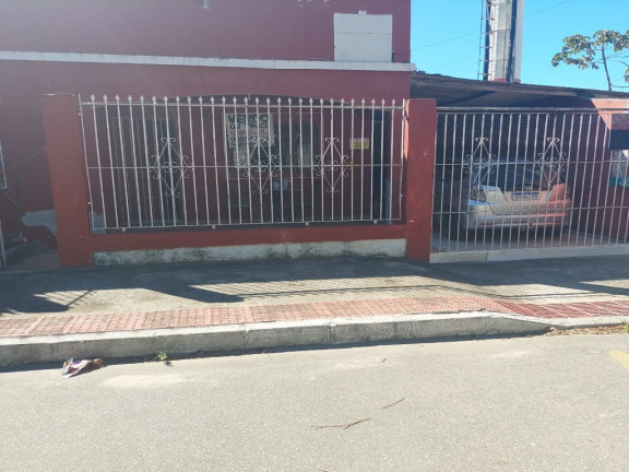 Imagem Casa com 8 Quartos à Venda, 200 m² em Coroado - Guarapari Imagem Casa com 8 Quartos à Venda, 200 m² em Coroado - Guarapari