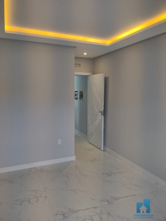 Imagem Casa com 3 Quartos à Venda, 100 m² em Centro - Ponta Grossa Imagem Casa com 3 Quartos à Venda, 100 m² em Centro - Ponta Grossa