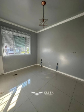Imagem Sobrado com 3 Quartos à Venda, 279 m² em Centro - Penha