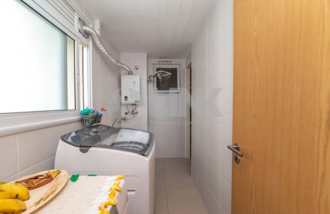 Imagem Apartamento com 3 Quartos à Venda, 105 m² em Passo Da Areia - Porto Alegre