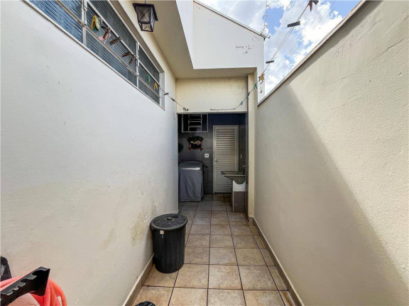 Imagem Casa com 3 Quartos à Venda, 270 m² em Parque Dos Bandeirantes - Ribeirão Preto Imagem Casa com 3 Quartos à Venda, 270 m² em Parque Dos Bandeirantes - Ribeirão Preto