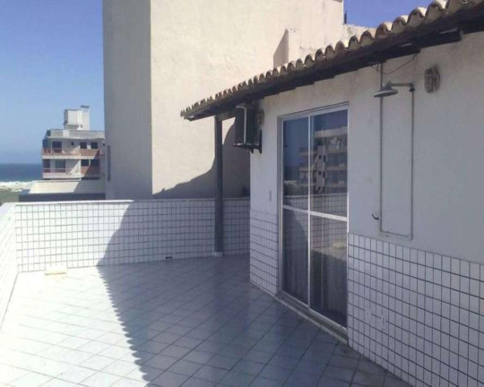 Imagem Apartamento com 4 Quartos à Venda, 140 m² em Braga - Cabo Frio