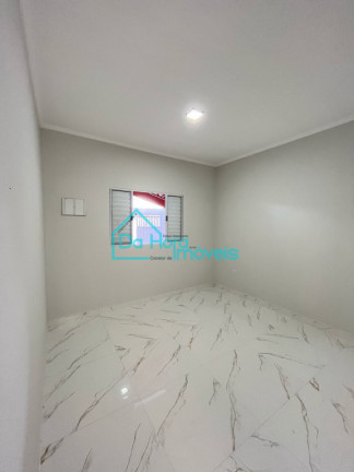 Imagem Casa com 3 Quartos à Venda, 94 m² em Itaguaí - Mongaguá Imagem Casa com 3 Quartos à Venda, 94 m² em Itaguaí - Mongaguá