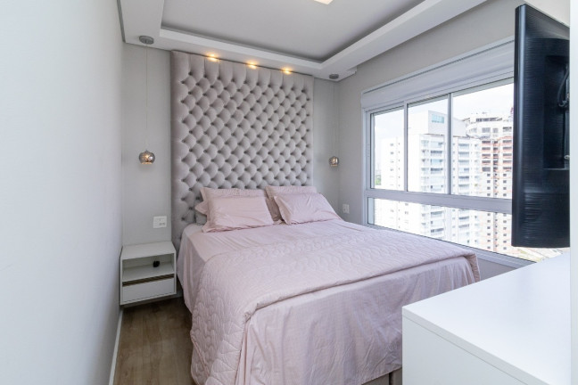 Imagem Apartamento com 3 Quartos à Venda, 134 m² em Vila Anastácio - São Paulo