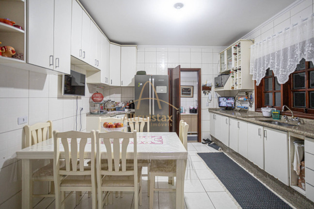 Imagem Casa com 5 Quartos à Venda, 320 m² em City Bussocaba - Osasco Imagem Casa com 5 Quartos à Venda, 320 m² em City Bussocaba - Osasco