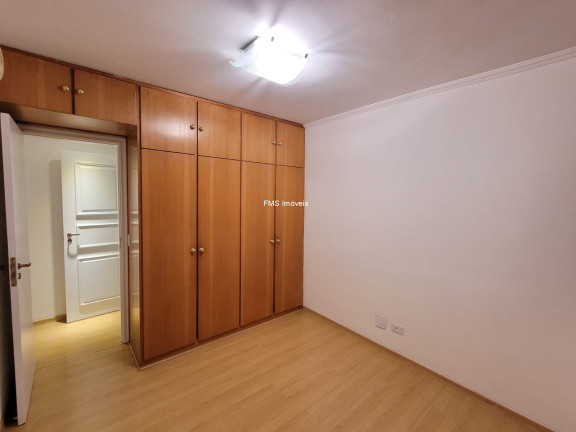 Imagem Imóvel com 4 Quartos à Venda, 143 m² em Itaim Bibi - São Paulo Imagem Imóvel com 4 Quartos à Venda, 143 m² em Itaim Bibi - São Paulo