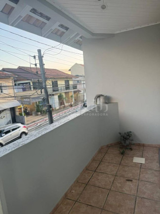Imagem Sobrado com 3 Quartos à Venda, 220 m² em Centro - Balneário Camboriú