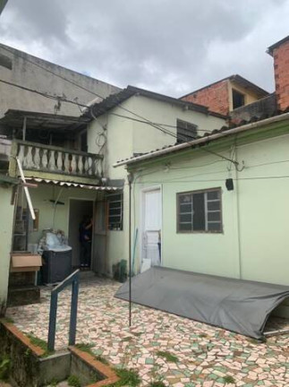 Imagem Casa com 3 Quartos à Venda, 250 m² em Jardim Utinga - Santo André Imagem Casa com 3 Quartos à Venda, 250 m² em Jardim Utinga - Santo André