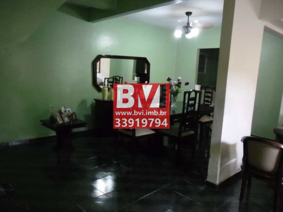 Casa com 3 Quartos à Venda, 110 m² em Cordovil - Rio De Janeiro