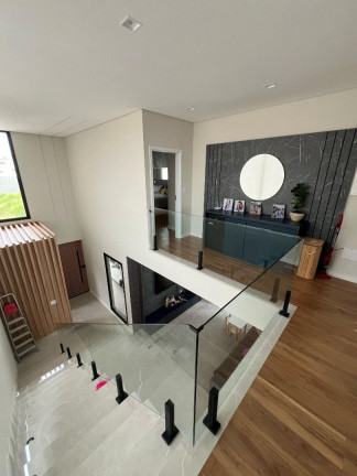 Imagem Casa com 3 Quartos à Venda, 250 m² em Mosaico Essence - Mogi Das Cruzes Imagem Casa com 3 Quartos à Venda, 250 m² em Mosaico Essence - Mogi Das Cruzes