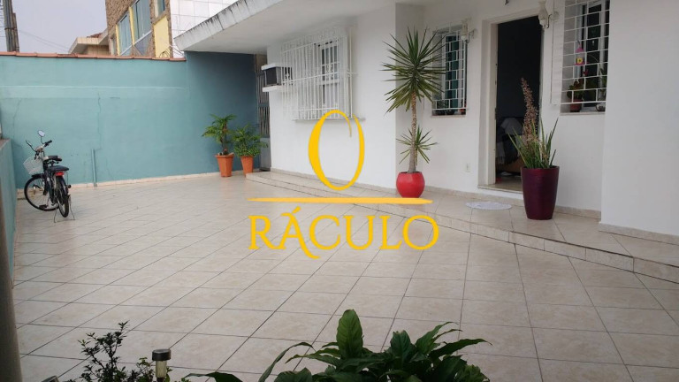 Casa com 3 Quartos à Venda, 240 m² em Parque Bitaru - São Vicente