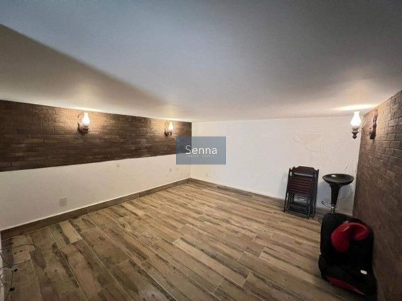 Imagem Casa com 3 Quartos à Venda, em Medeiros - Jundiaí Imagem Casa com 3 Quartos à Venda, em Medeiros - Jundiaí