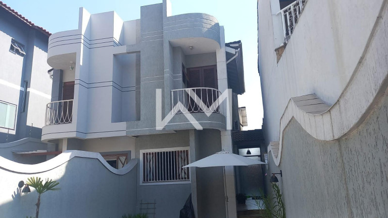 Sobrado com 3 Quartos à Venda, 280 m² em Parque Renato Maia - Guarulhos