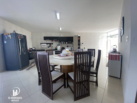 Imagem Casa com 3 Quartos à Venda, 450 m² em Massagueira - Marechal Deodoro Imagem Casa com 3 Quartos à Venda, 450 m² em Massagueira - Marechal Deodoro