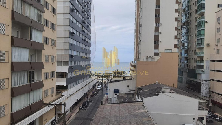 Imagem Apartamento com 3 Quartos à Venda, 230 m² em Centro - Balneário Camboriú Imagem Apartamento com 3 Quartos à Venda, 230 m² em Centro - Balneário Camboriú