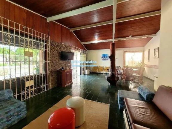 Imagem Casa com 5 Quartos para Alugar, 500 m² em Centro - Ubatuba