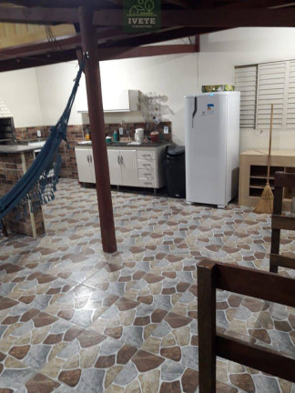 Imagem Chácara com 5 Quartos à Venda, 1.200 m² Imagem Chácara com 5 Quartos à Venda, 1.200 m²