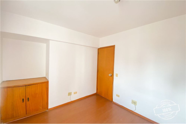 Imagem Imóvel com 1 Quarto à Venda, em Vila Mariana - São Paulo Imagem Imóvel com 1 Quarto à Venda, em Vila Mariana - São Paulo