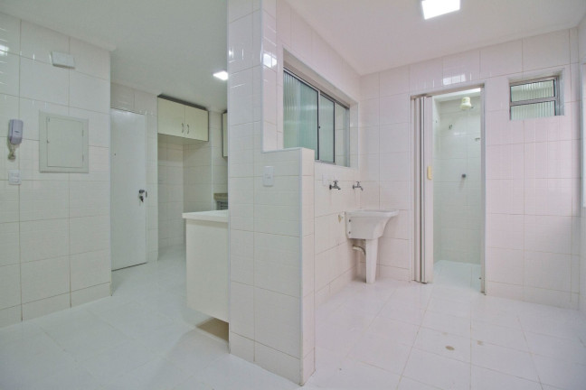 Imagem Apartamento com 3 Quartos à Venda, 106 m² em Itaim Bibi - São Paulo Imagem Apartamento com 3 Quartos à Venda, 106 m² em Itaim Bibi - São Paulo