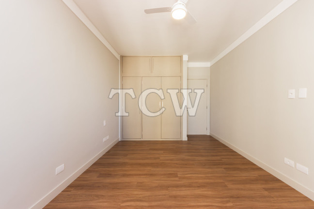 Imagem Apartamento com 3 Quartos à Venda, 212 m² em Jardim Paulista - São Paulo