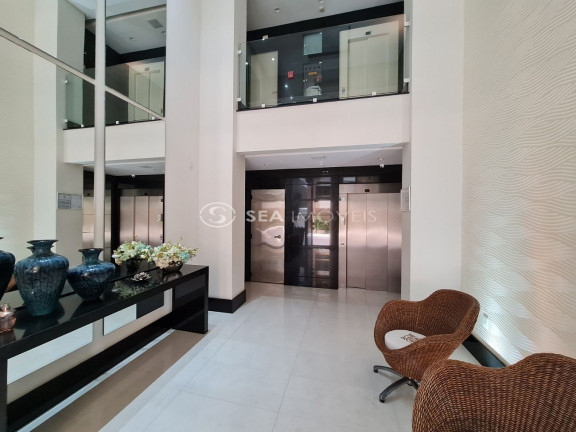 Imagem Apartamento com 3 Quartos à Venda, 250 m² em Centro - Balneário Camboriú