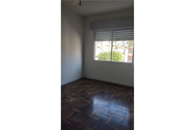 Imagem Imóvel com 3 Quartos à Venda, em Jardim Itu - Porto Alegre Imagem Imóvel com 3 Quartos à Venda, em Jardim Itu - Porto Alegre