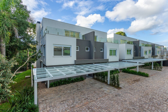 Imagem Casa de Condomínio com 3 Quartos à Venda, 494 m² em Pedra Redonda - Porto Alegre Imagem Casa de Condomínio com 3 Quartos à Venda, 494 m² em Pedra Redonda - Porto Alegre